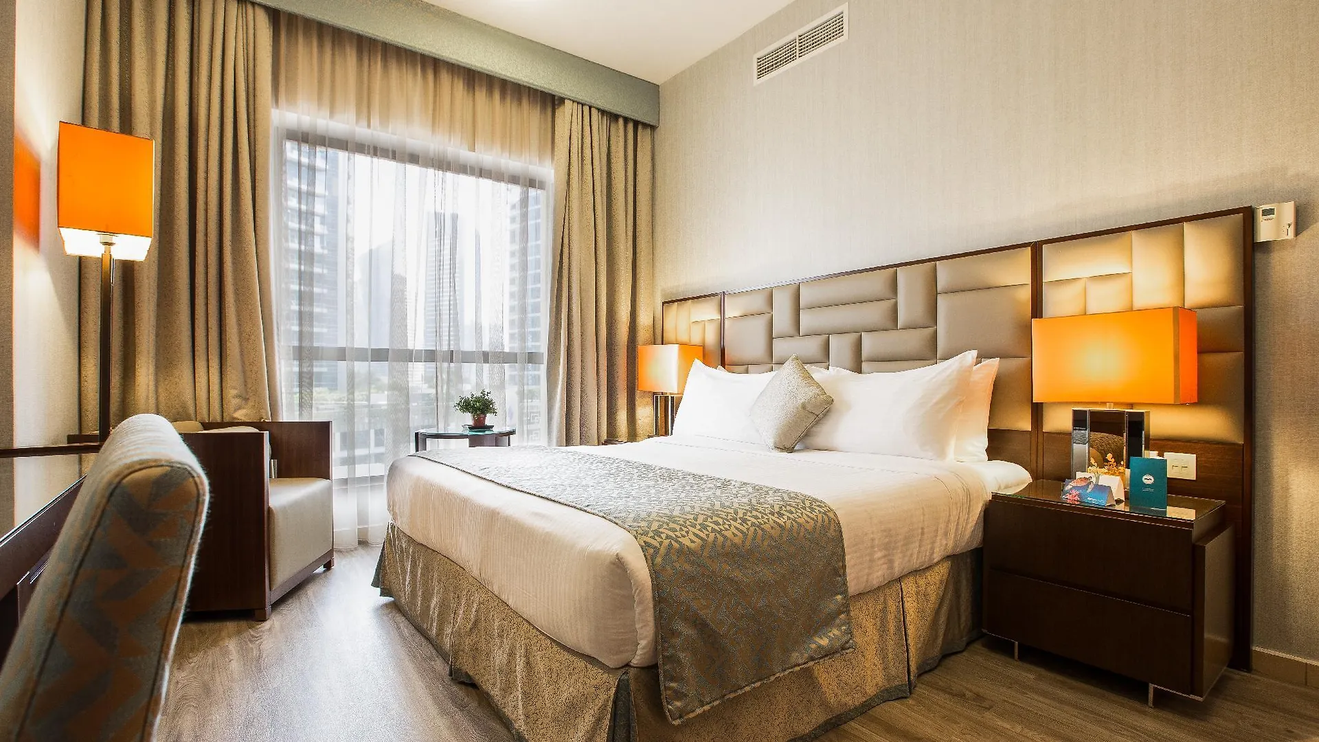 Suha Jbr Hotel Apartments Dubai United Arab Emirates