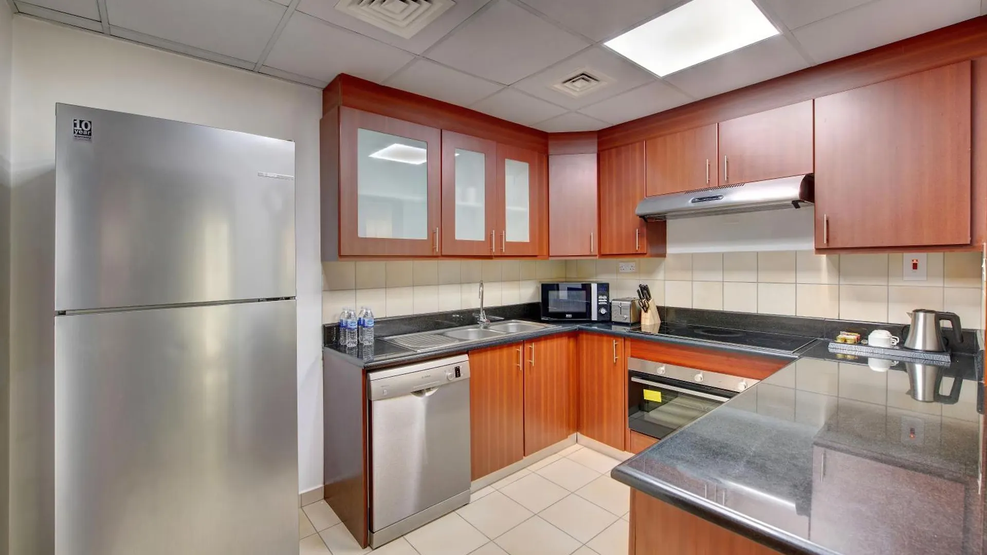 Suha Jbr Hotel Apartments Dubai Aparthotel