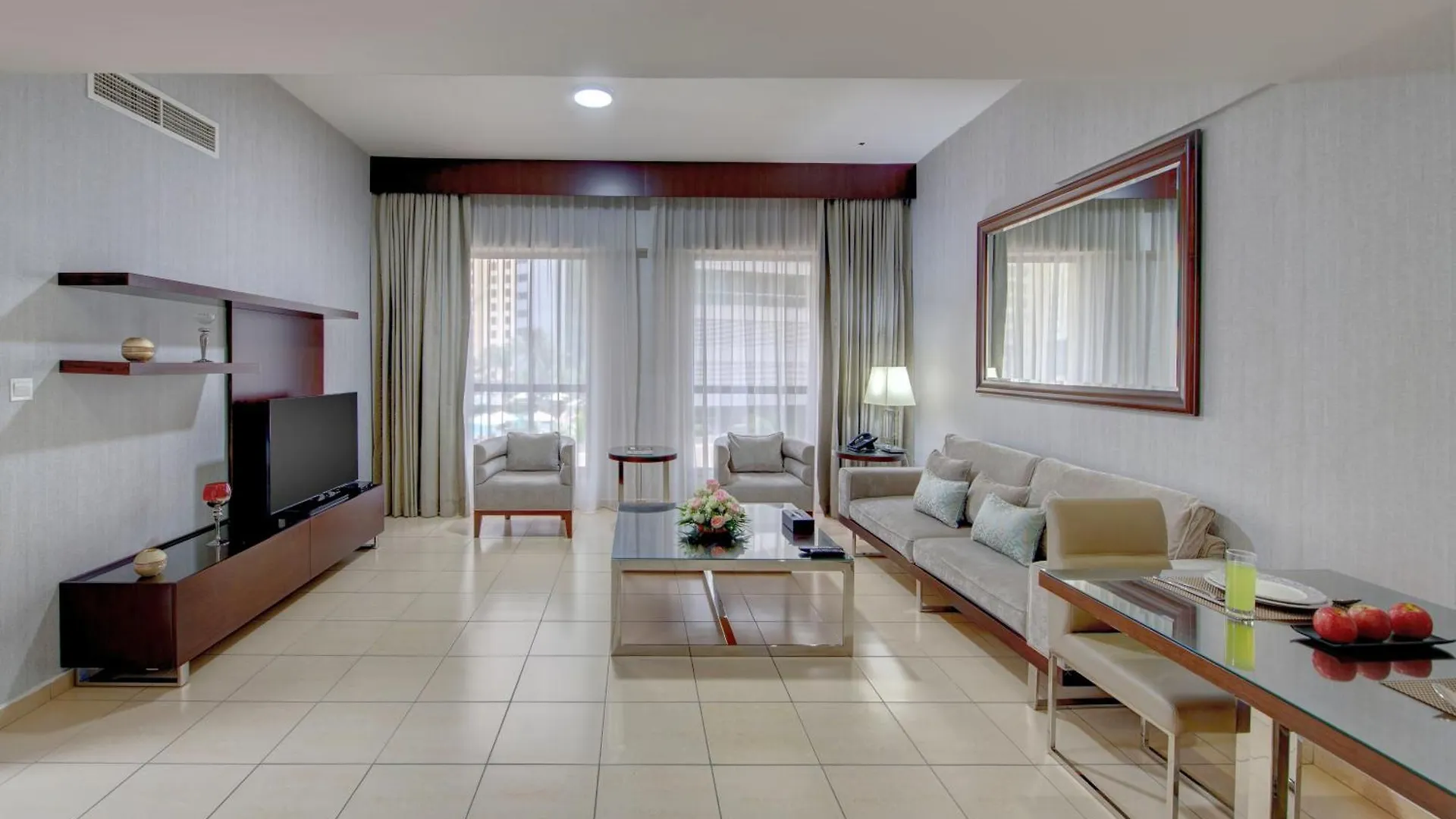 Suha Jbr Hotel Apartments Dubai